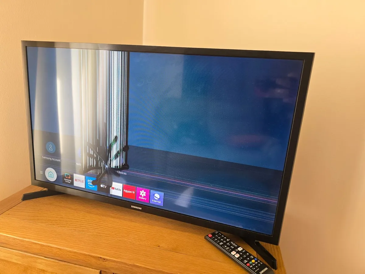 Television- Samsung 32 inch Smart TV - Image 4