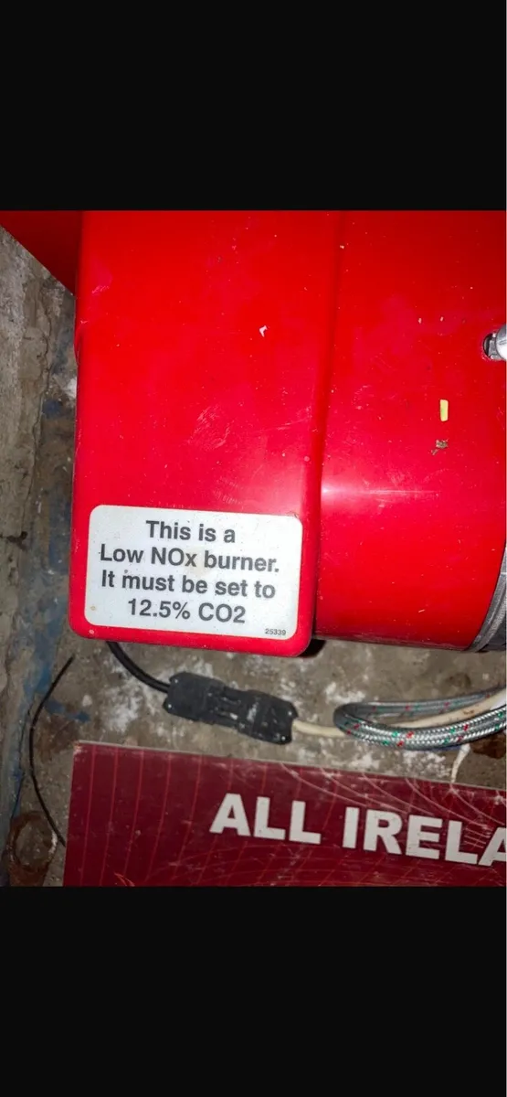 Grand consenting boiler pristine condition - Image 3