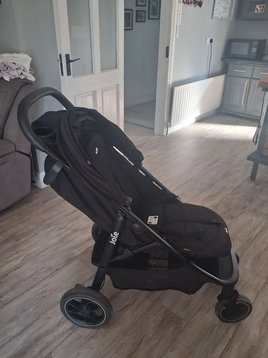 Joie Litetrax 4 Flex Buggy-Excellent condition - Image 2