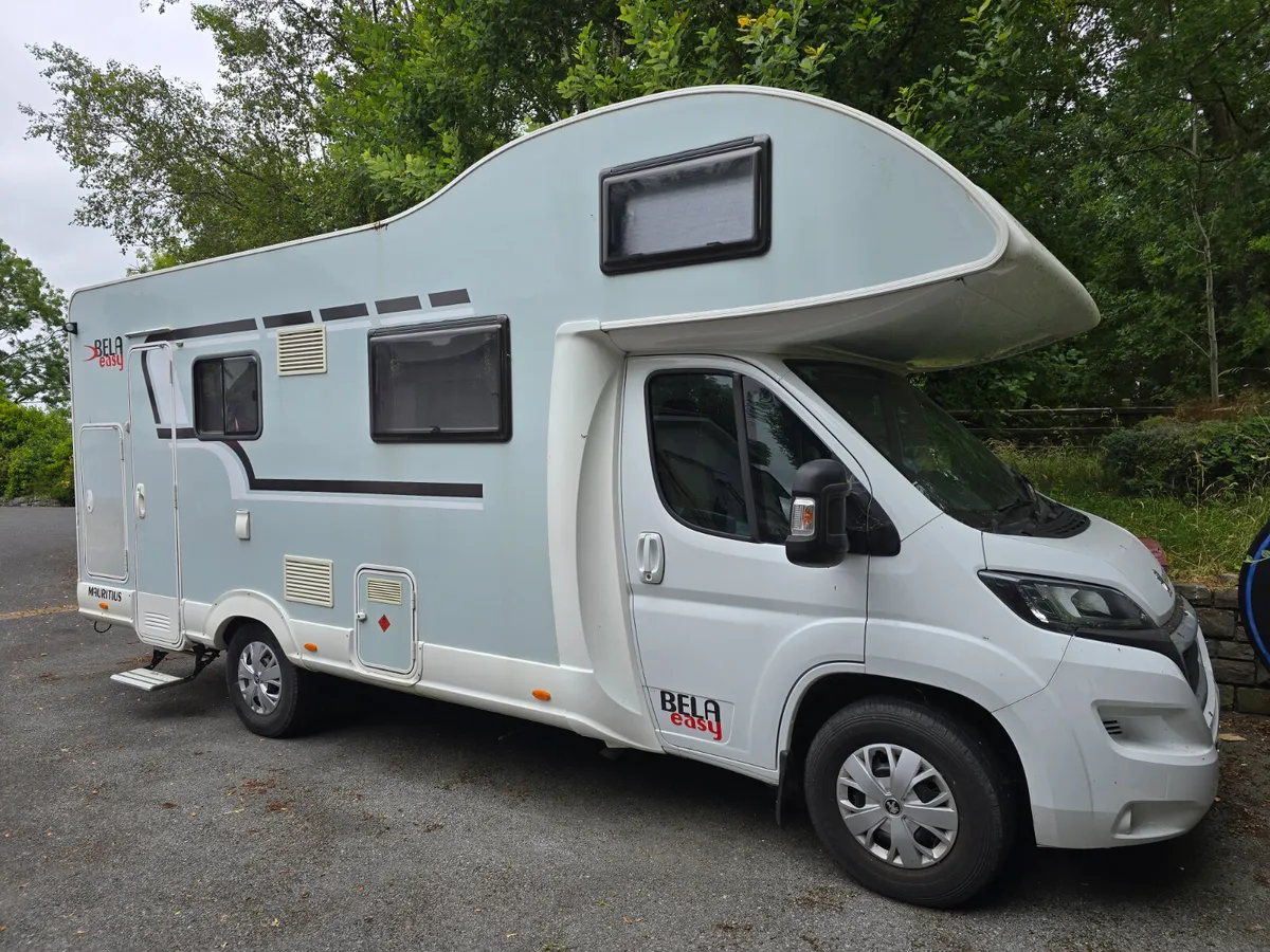 Camper - Image 1