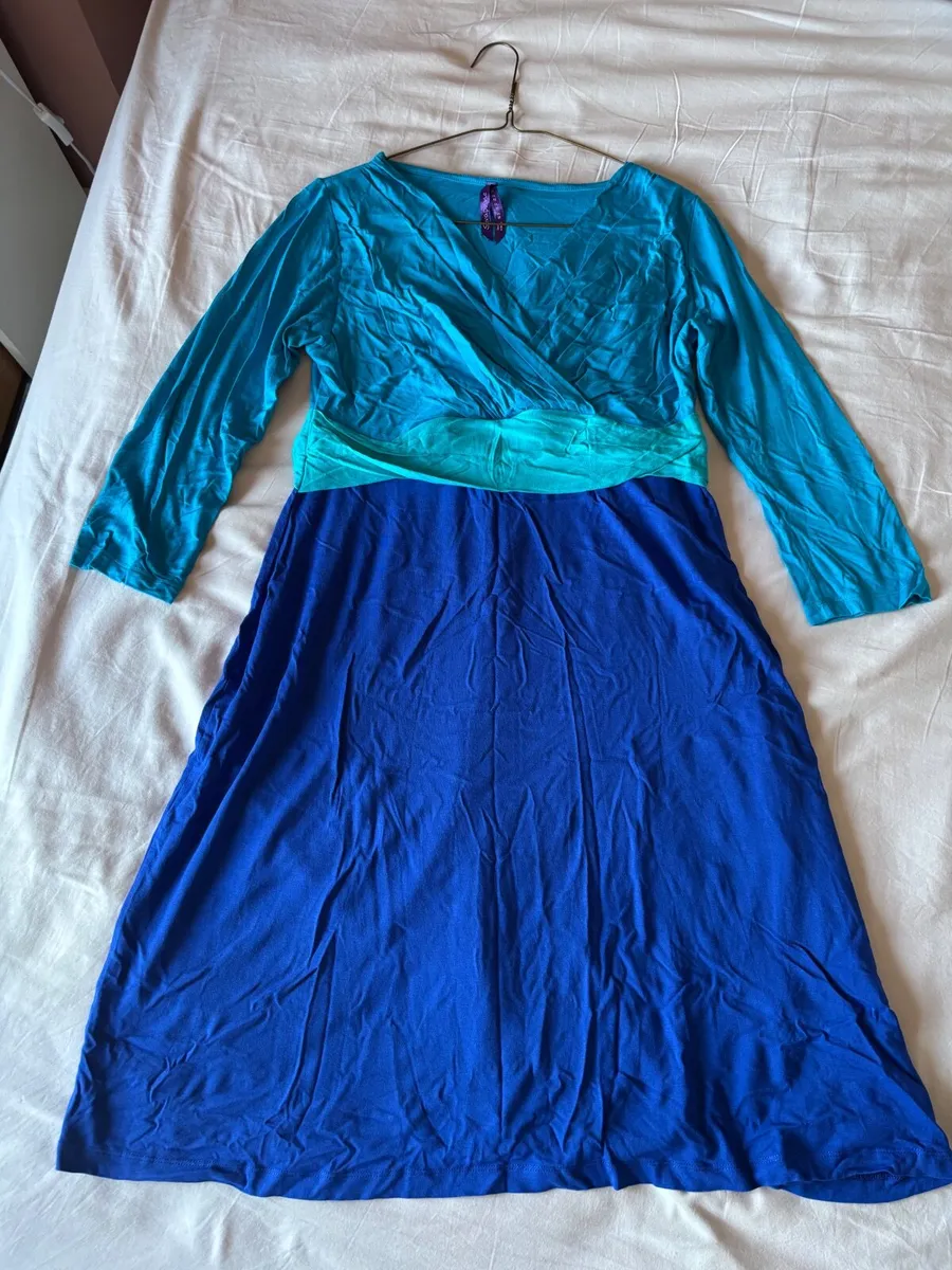 Maternity occasion dress - Image 2