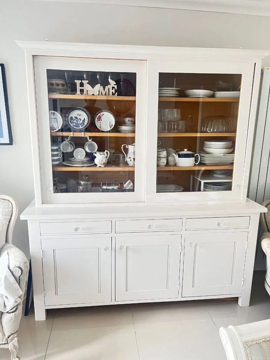 Beautiful large painted solid Oak kitchen unit - Image 2