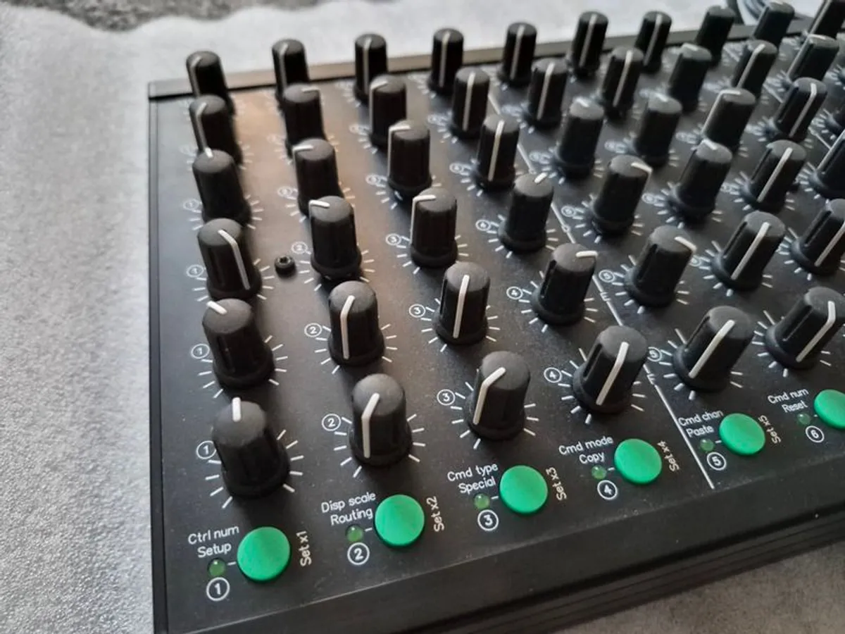 Faderfox PC12 - MIDI Controller - Image 3