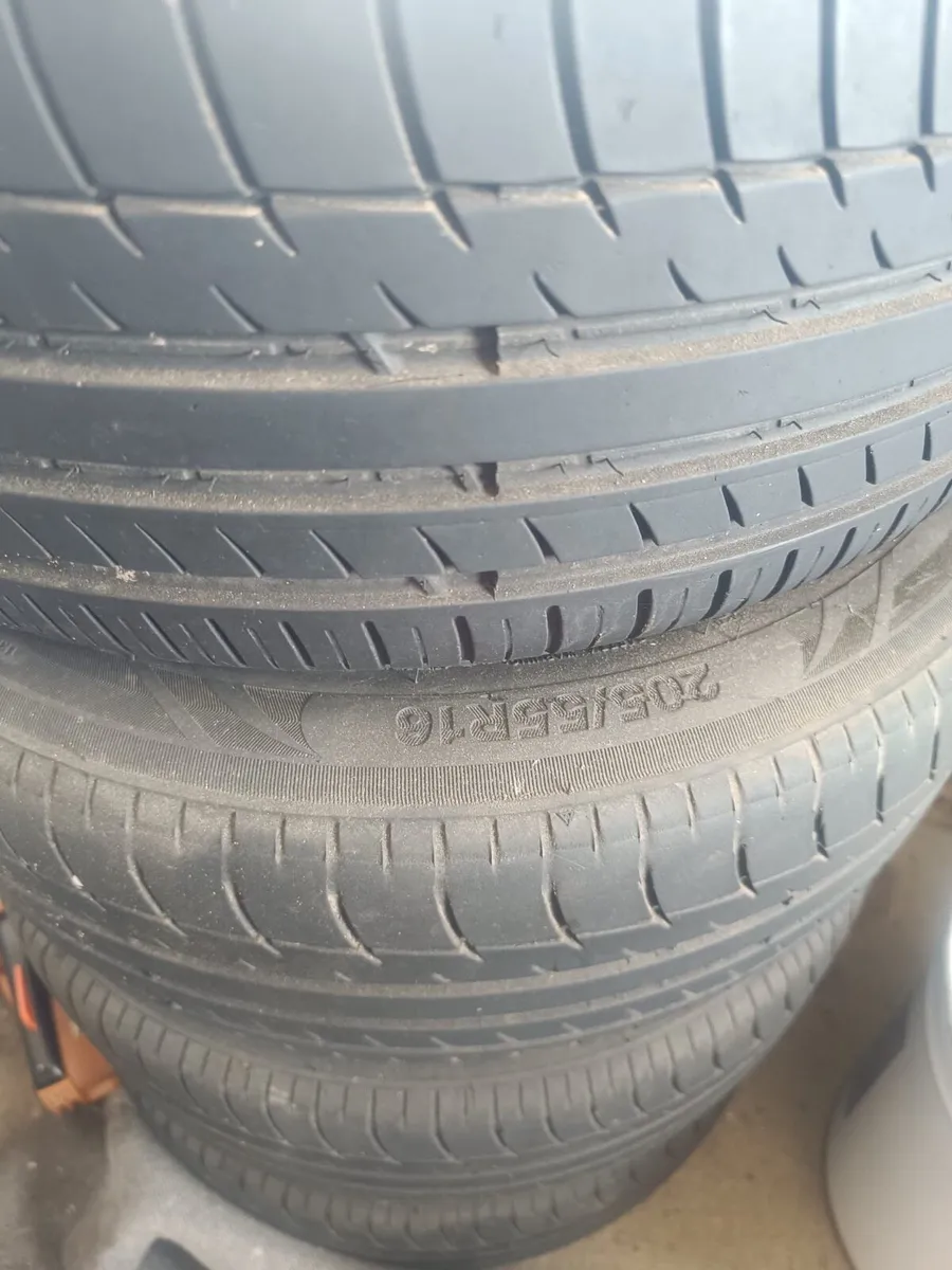 Alloy wheels and Tyres Peugeot partner - Image 2