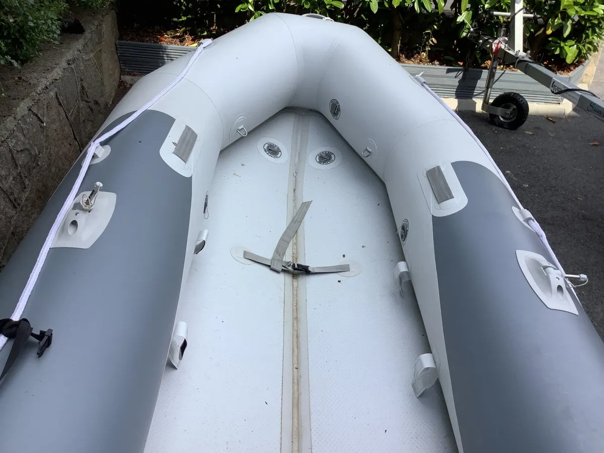 Inflatable plastimo 330 -like new - Image 1