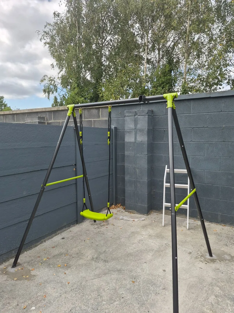 Swing - Image 1
