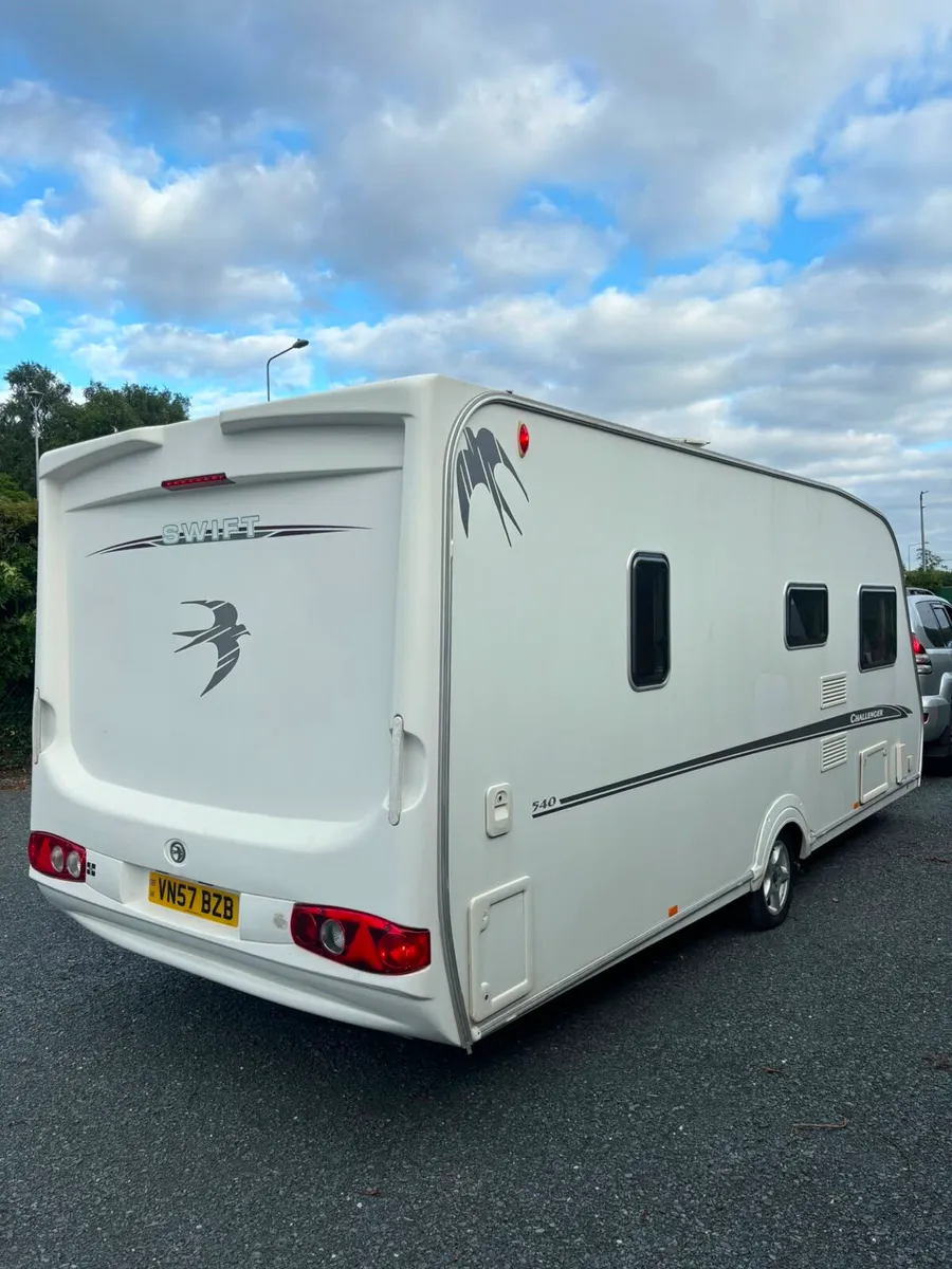 SWIFT CHALLENGER 540 Fixed bed immaculate - Image 4
