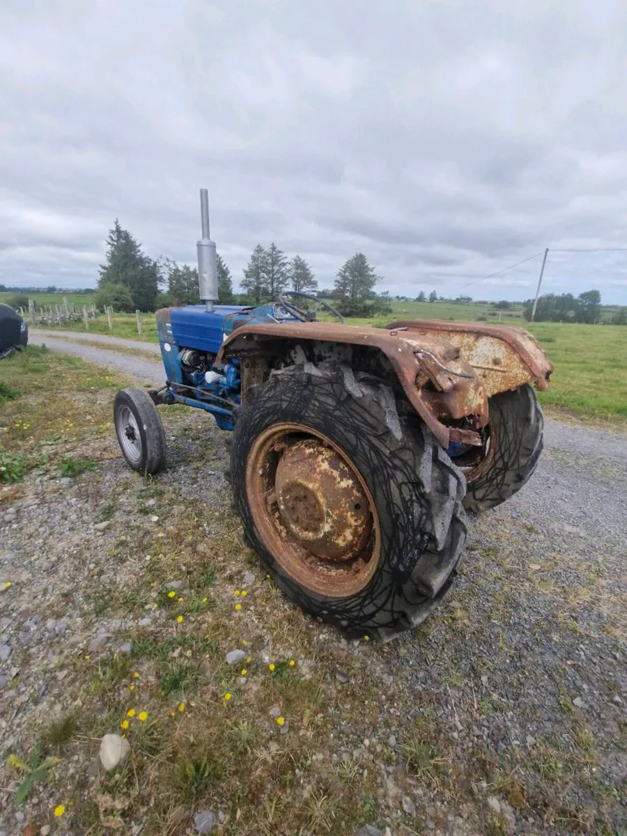 Ford 3600 - Image 1