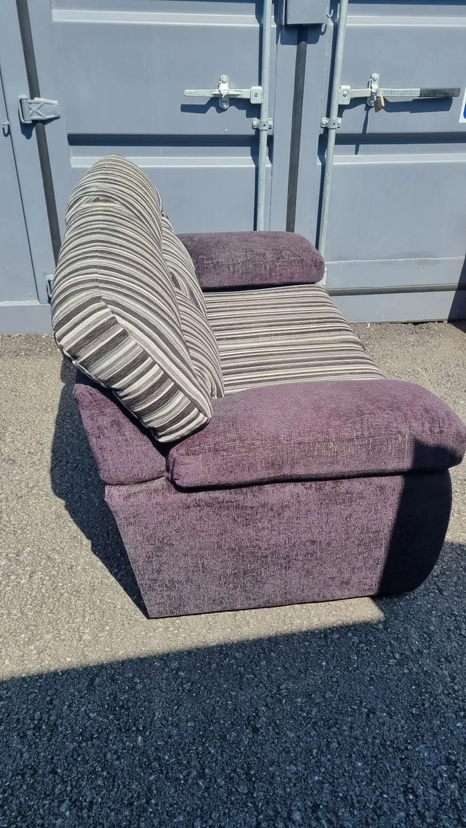Sofa - Image 3