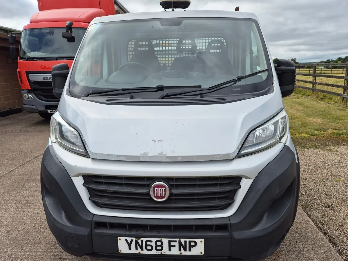 2018 Fiat Ducato 3.5 ton pickup with tail lift - Image 3