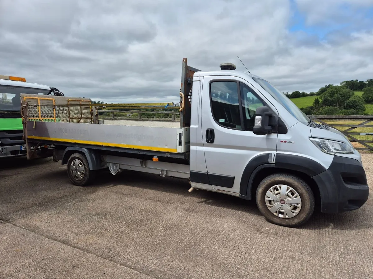 2018 Fiat Ducato 3.5 ton pickup with tail lift - Image 1