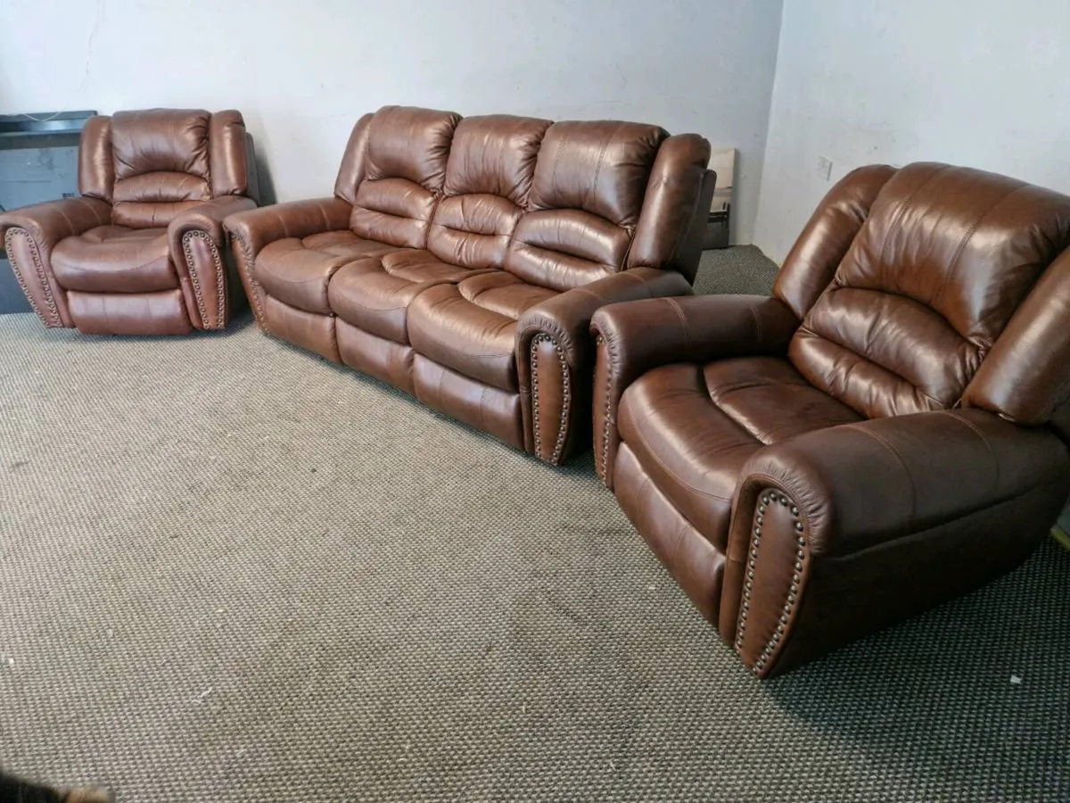 Sofas - Image 3