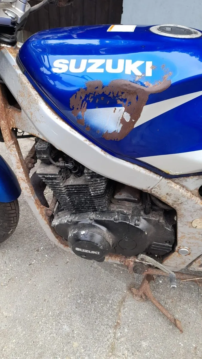 2003 Suzuki GS500e – Project Bike - Image 2