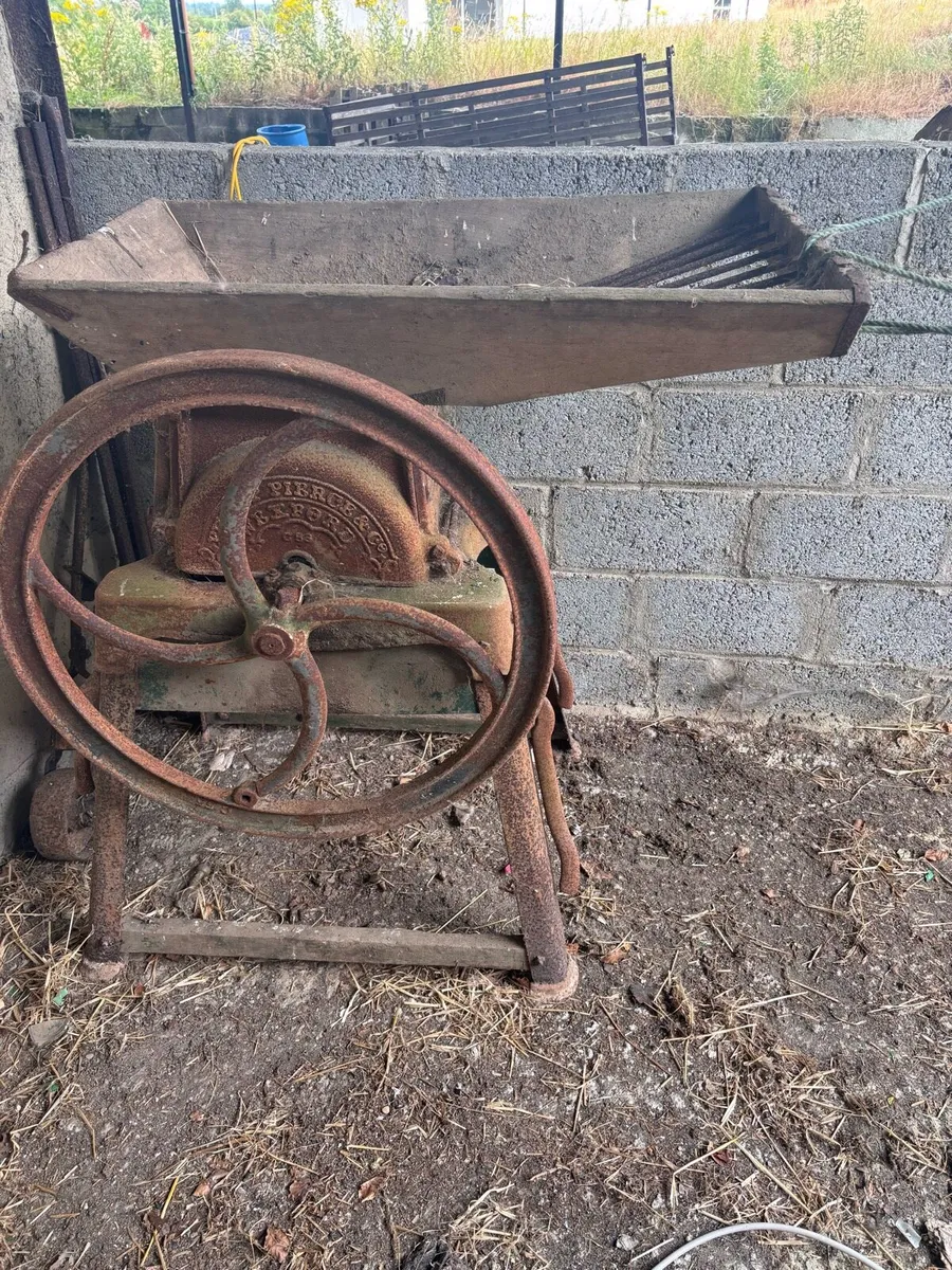 Vintage Pierce Wexford Hand Root Cutter - Image 1