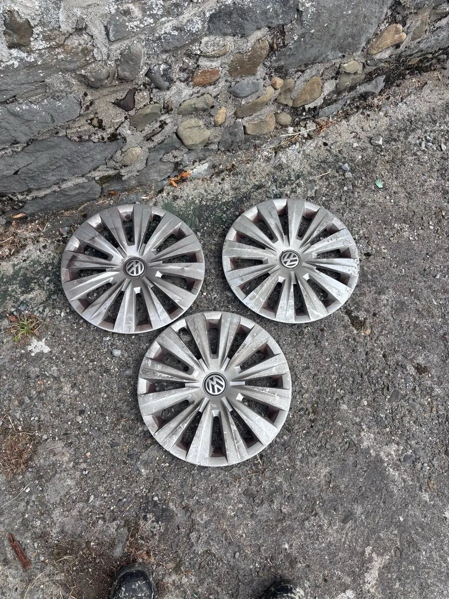 Volkswagen Wheel Trims/ Hubcaps - Image 3