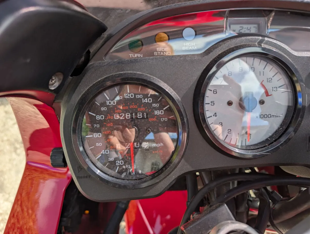 1996 Honda VFR750 - Image 2