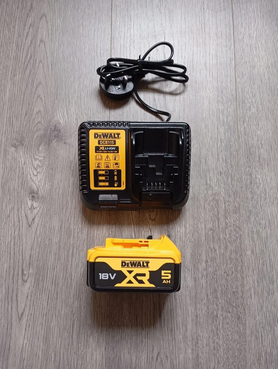 DeWalt 5ah Battery & Charger (New) - Image 1