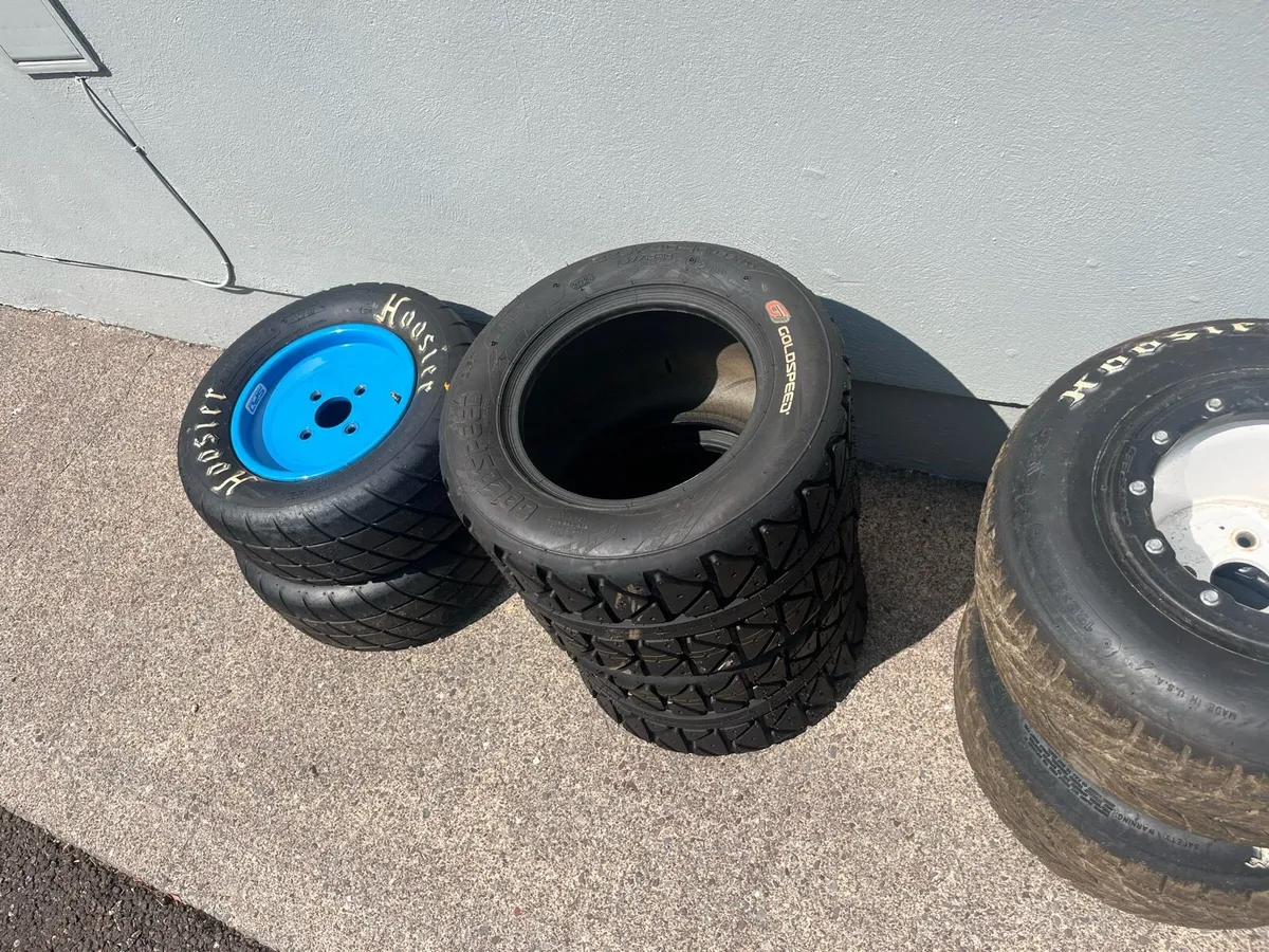 Casmat wheels and spares - Image 4