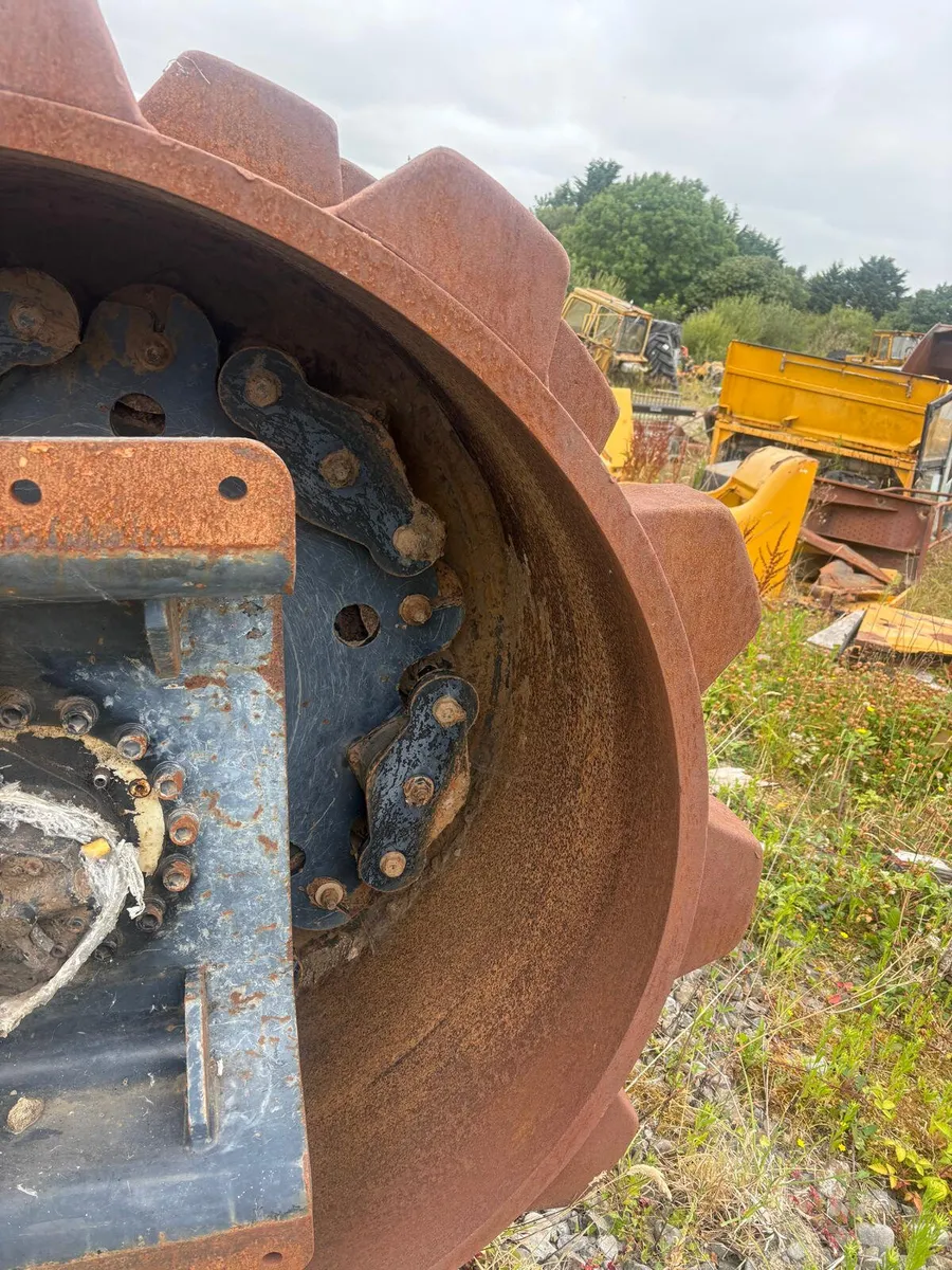 JCB Sheepsfoot Roller - Image 3