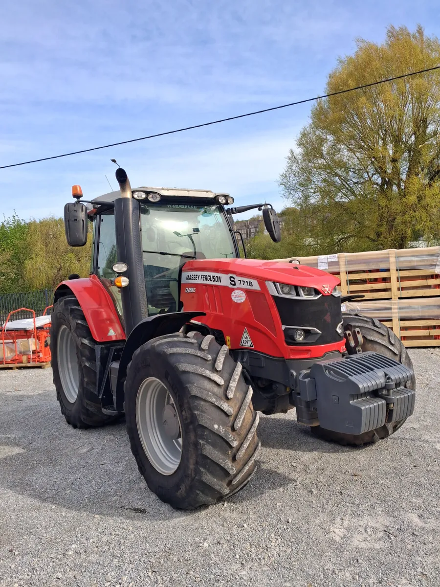 Massey Ferguson 7718 - Image 1