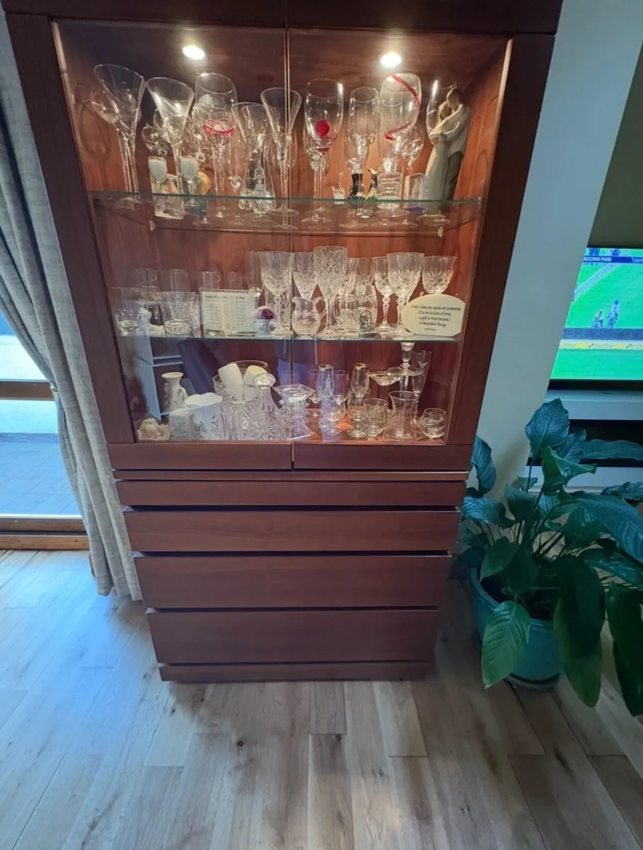 Skovby living room display unit - Image 2