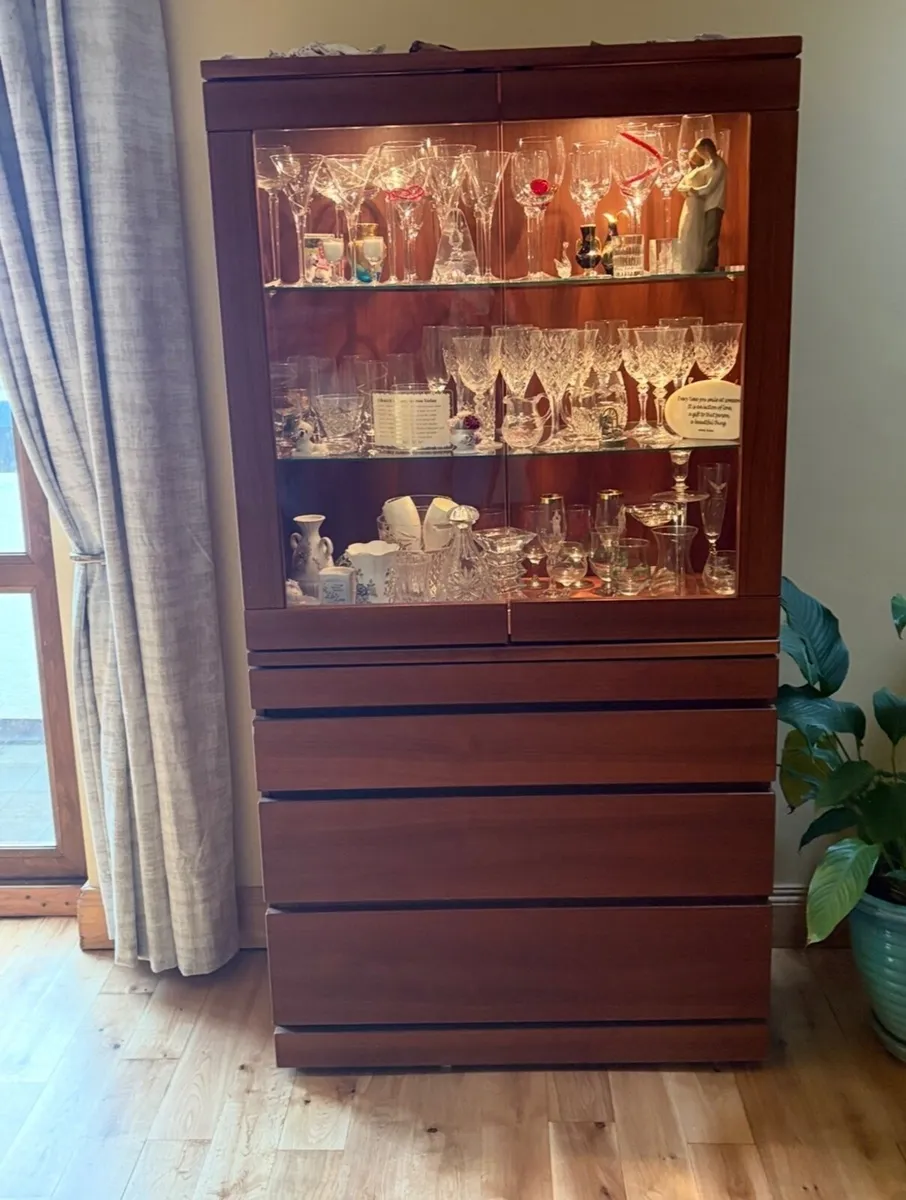 Skovby living room display unit - Image 1
