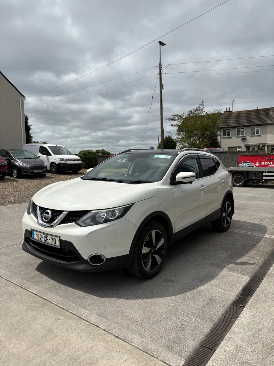 2016 Nissan Qashqai - Image 2