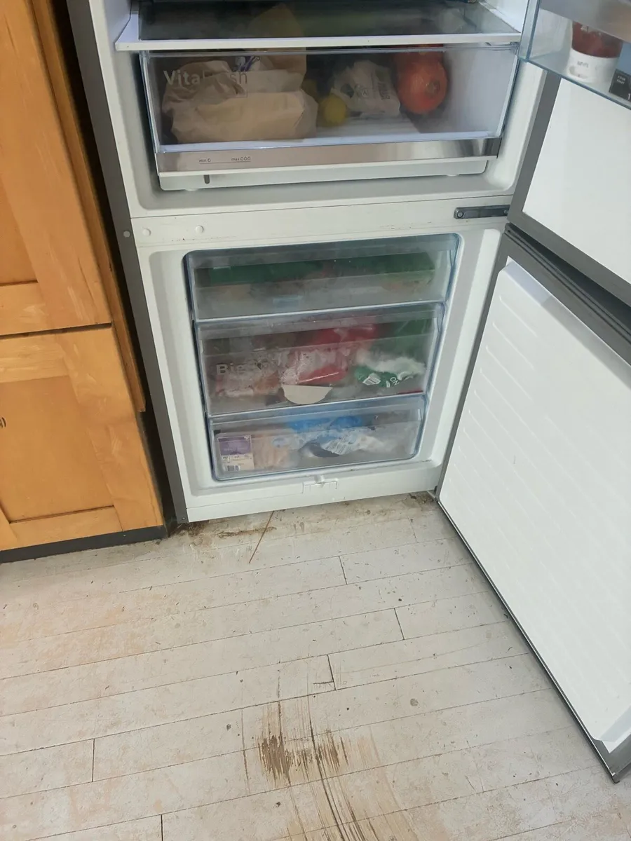 Fridge - Image 3