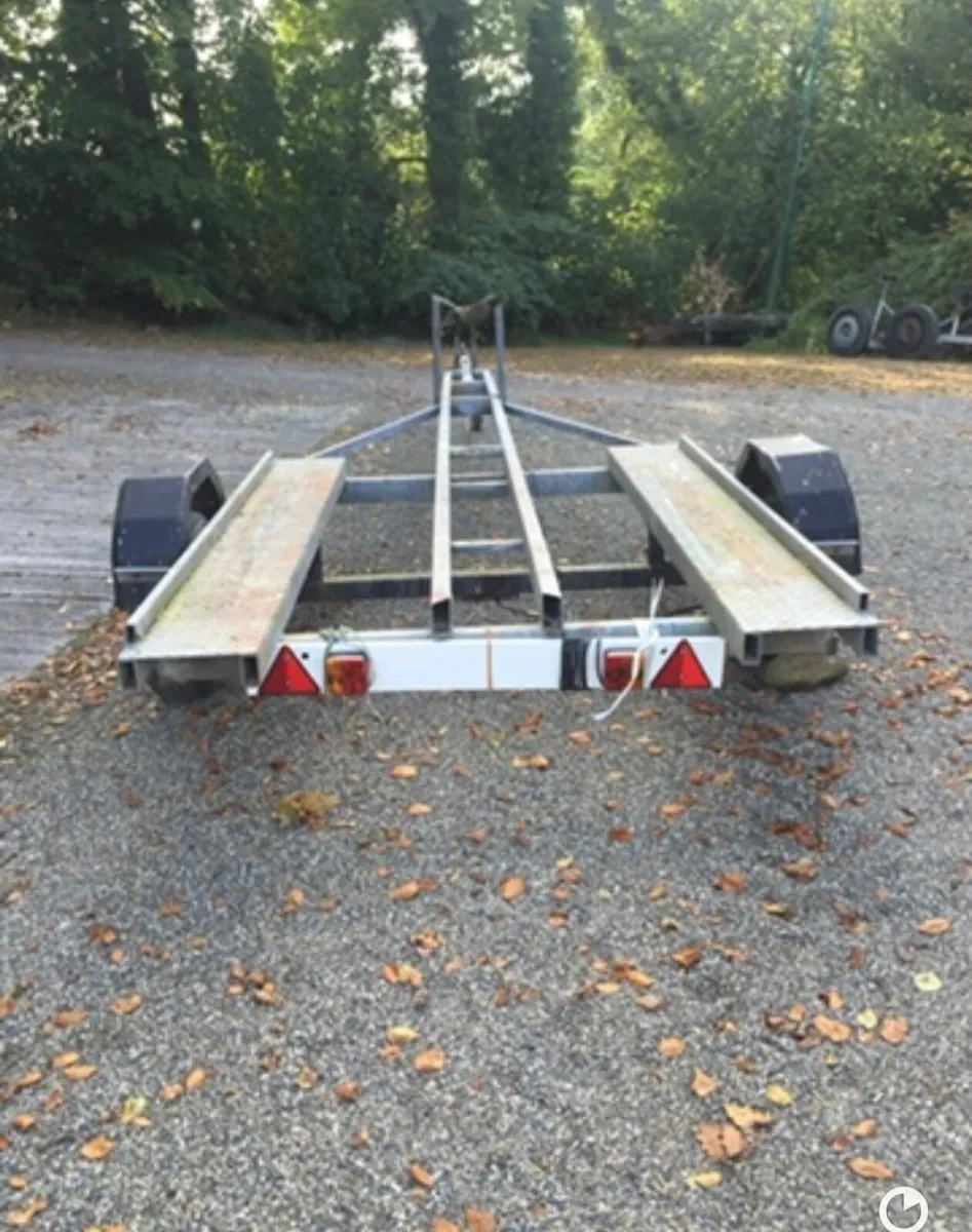 Sailing Boat, Halcyon 23 & Trailer - Image 4