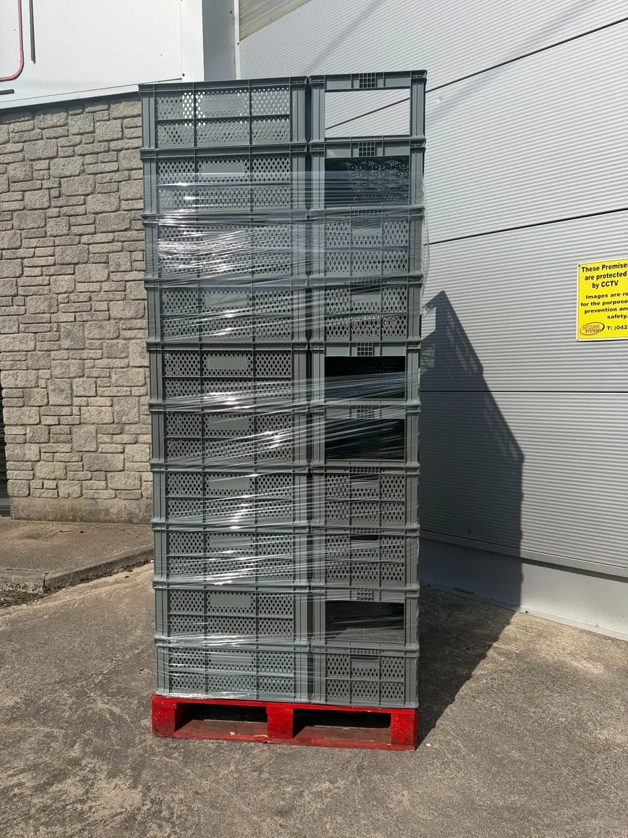 OFFER on 50x vented storage crates - Image 3
