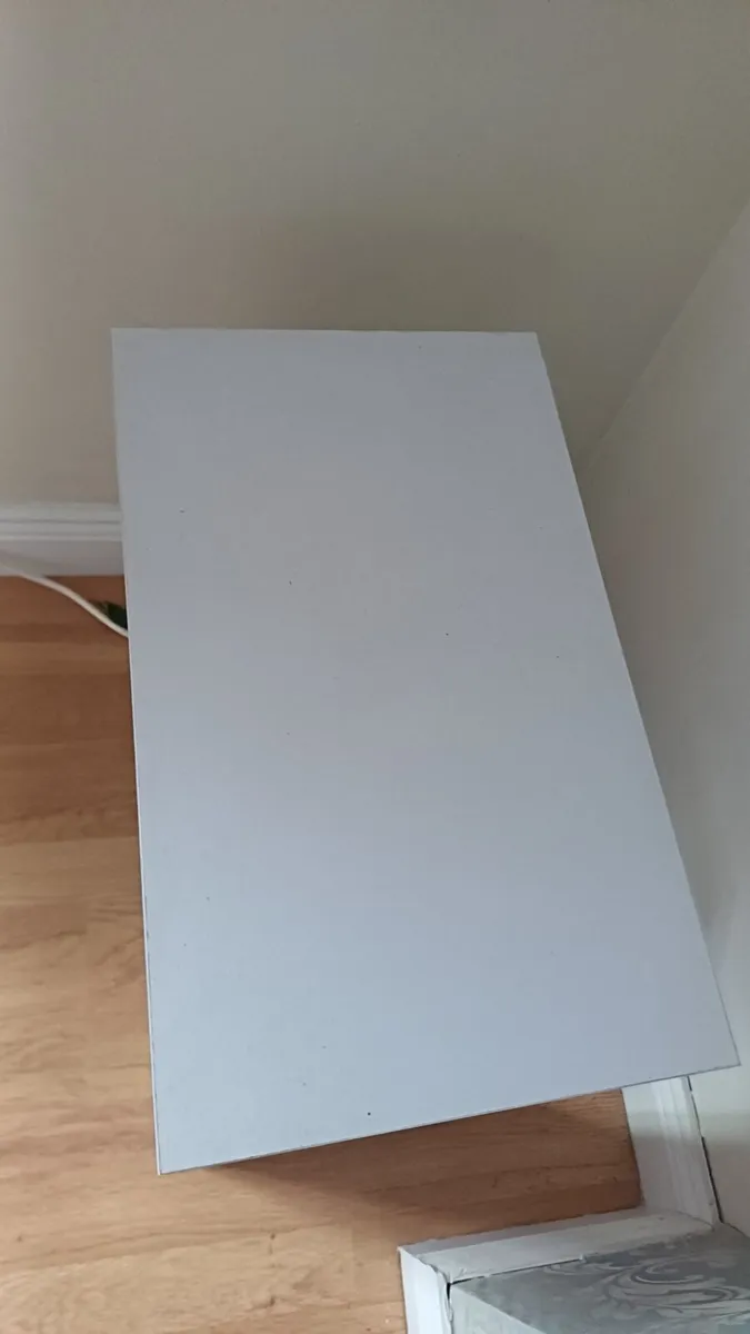 Side table - Image 2