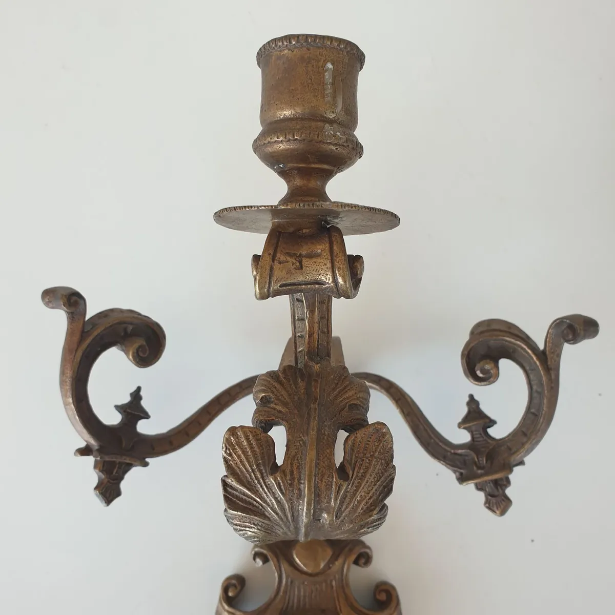 French pair brass wall sconces vintage - Image 4