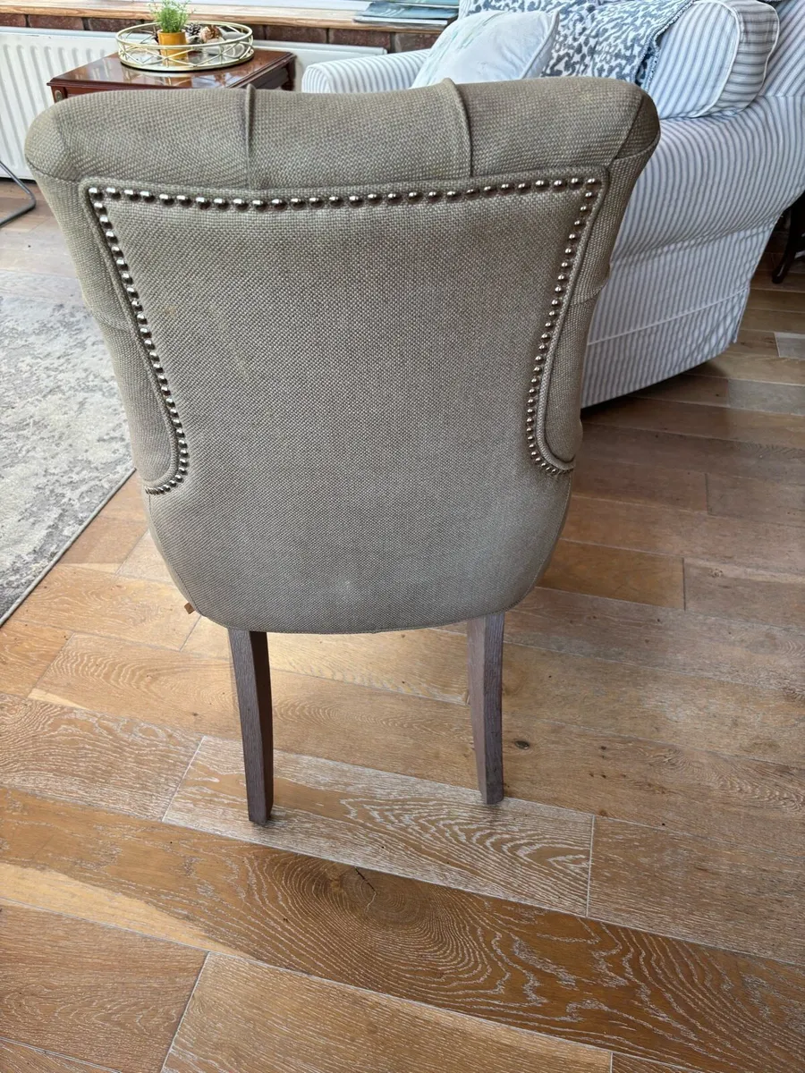 Neptune Dining table and 6 chairs - Image 2