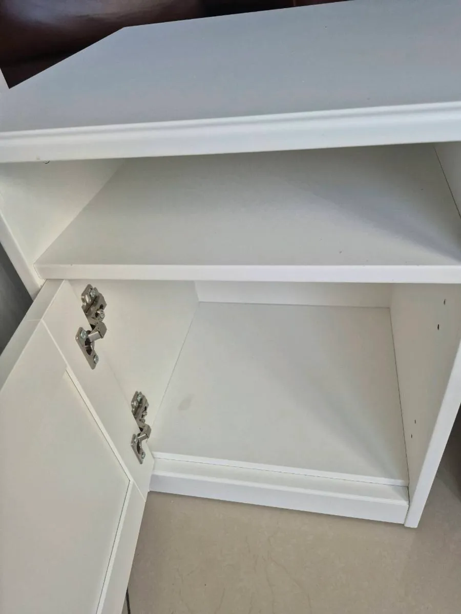 Pair of lockers - Image 2