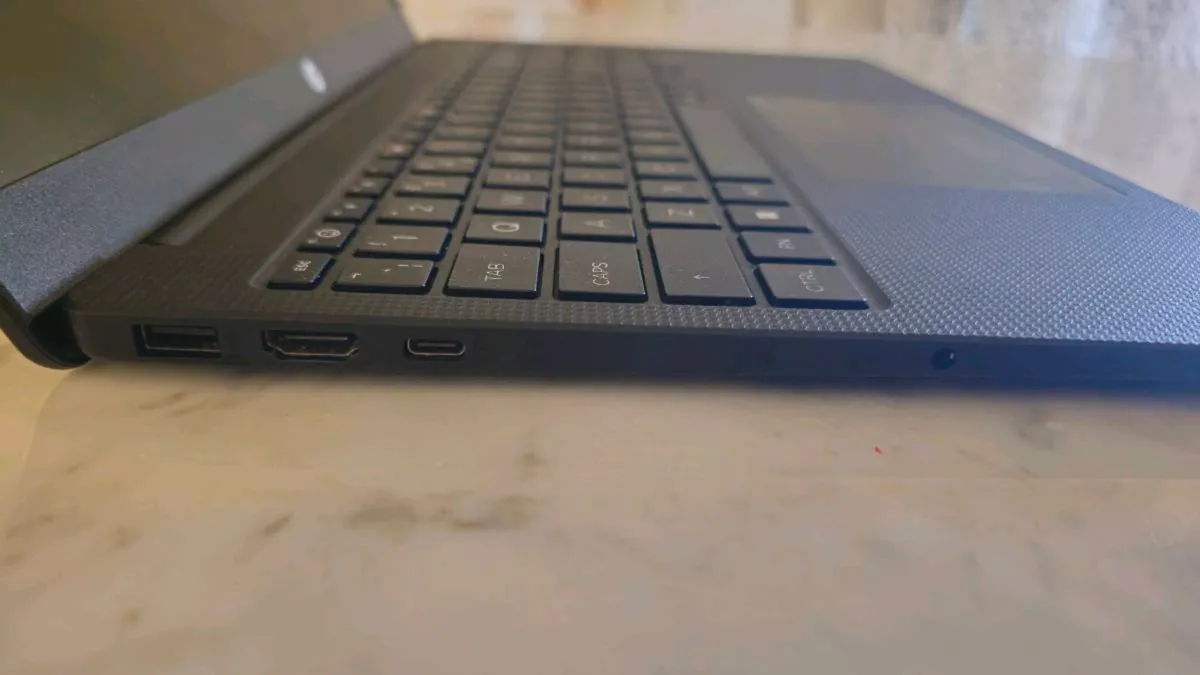 HP 15-fc0525sa Laptop - Image 3