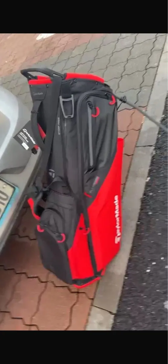 Taylormade carry bag