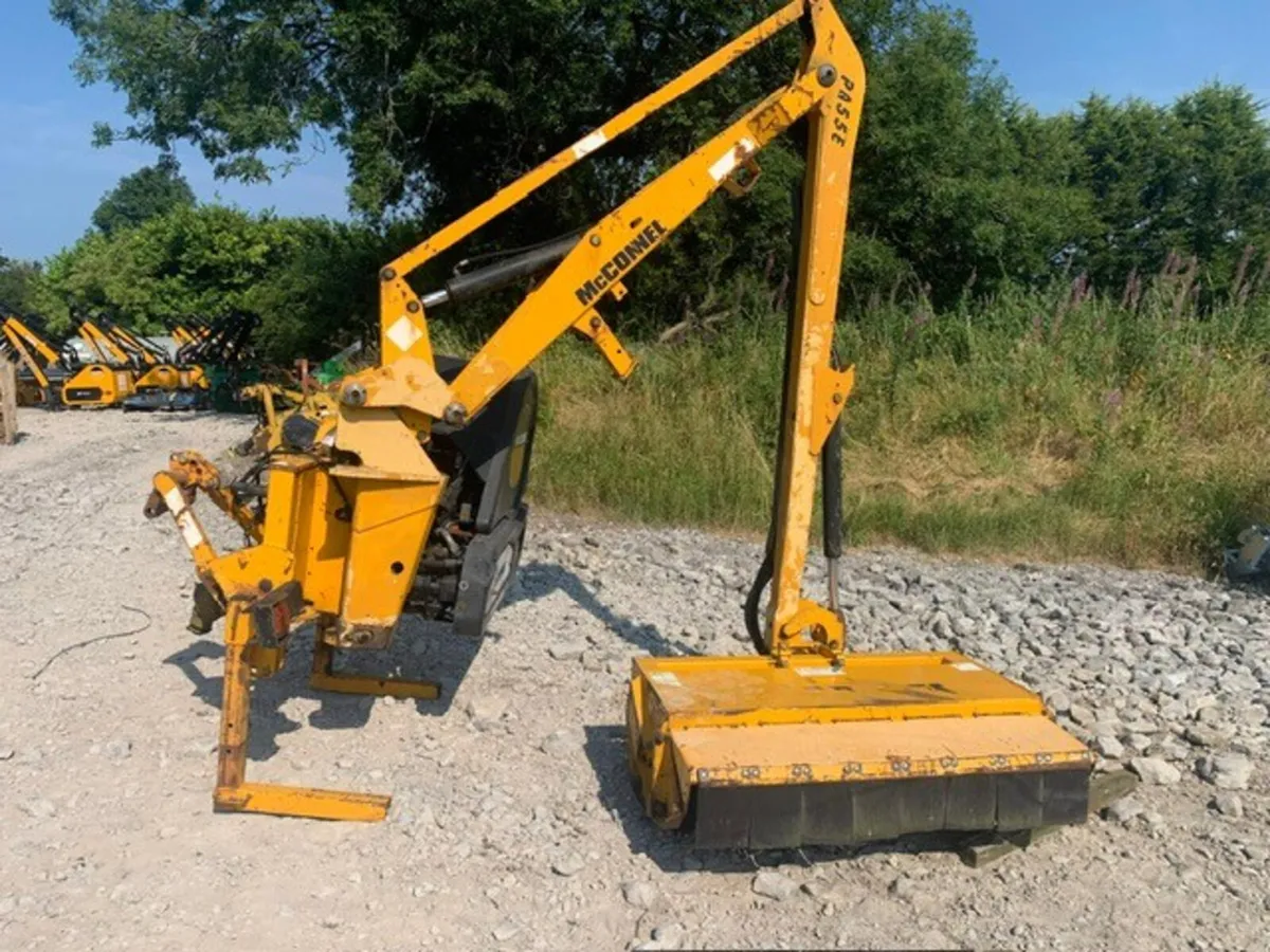 MCCONNEL PA55E HYREACH - Image 1