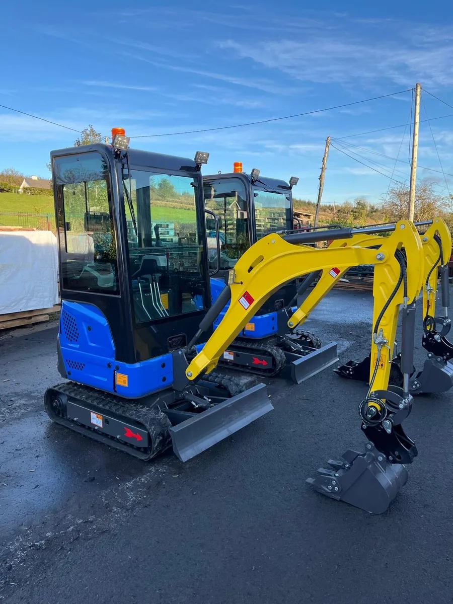 Mini Excavator 1.8Ton - Image 4