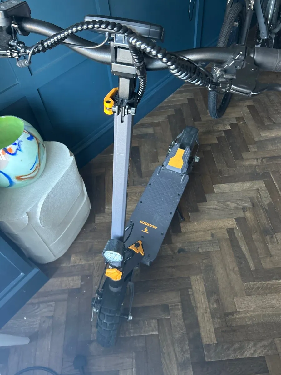 Ausom l1 e scooter - Image 2