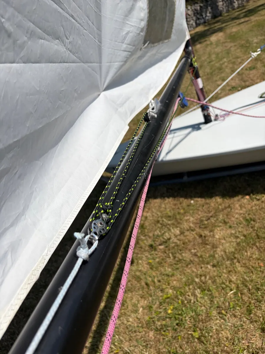 Laser Sailing Dinghy - Image 2