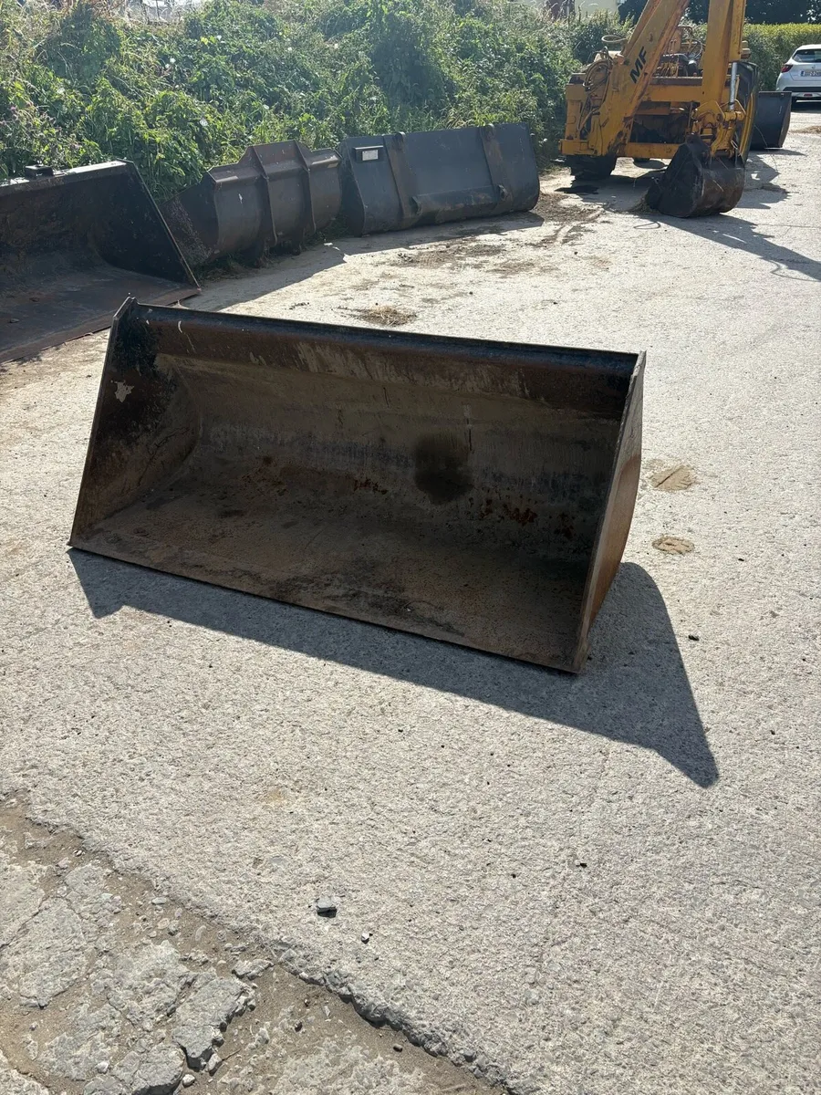 JCB Bucket - Image 1