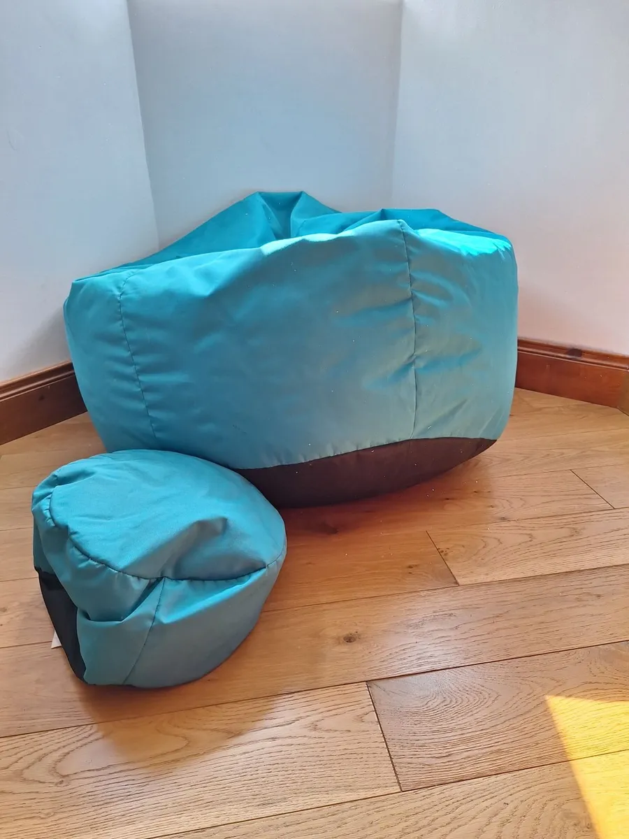 Pair of Large Beanbag Chairs with Matching Footsto - Image 3