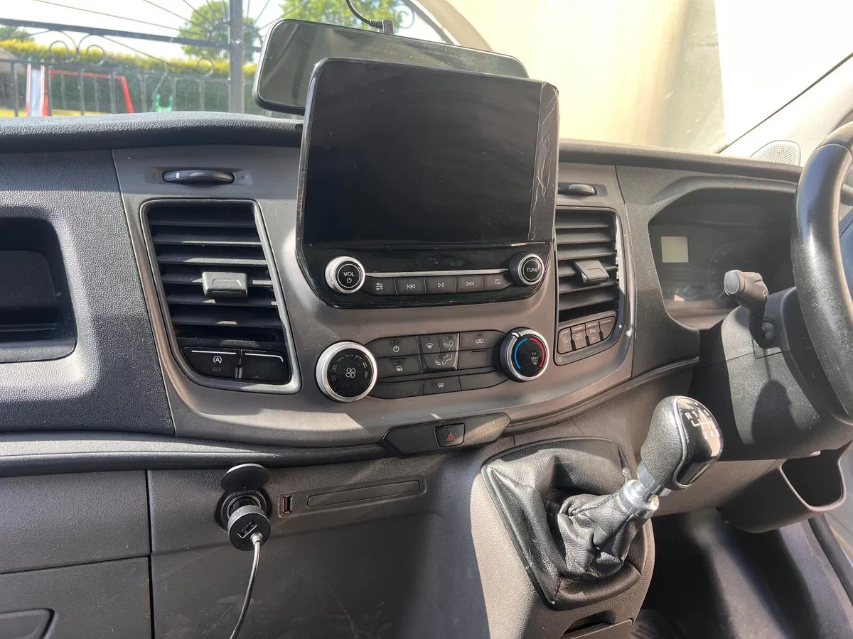 Ford Transit 2021 - Image 4