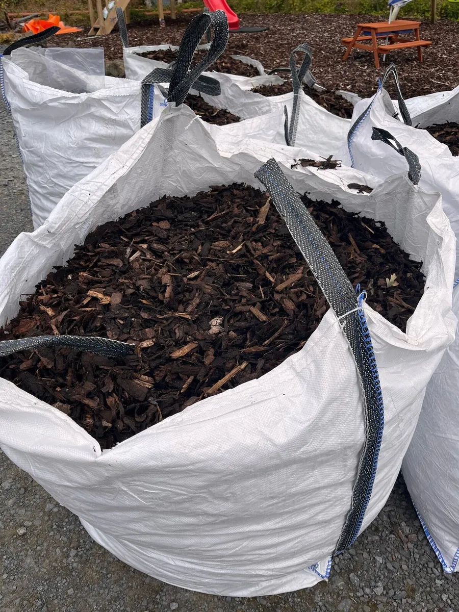Bark mulch - Image 1