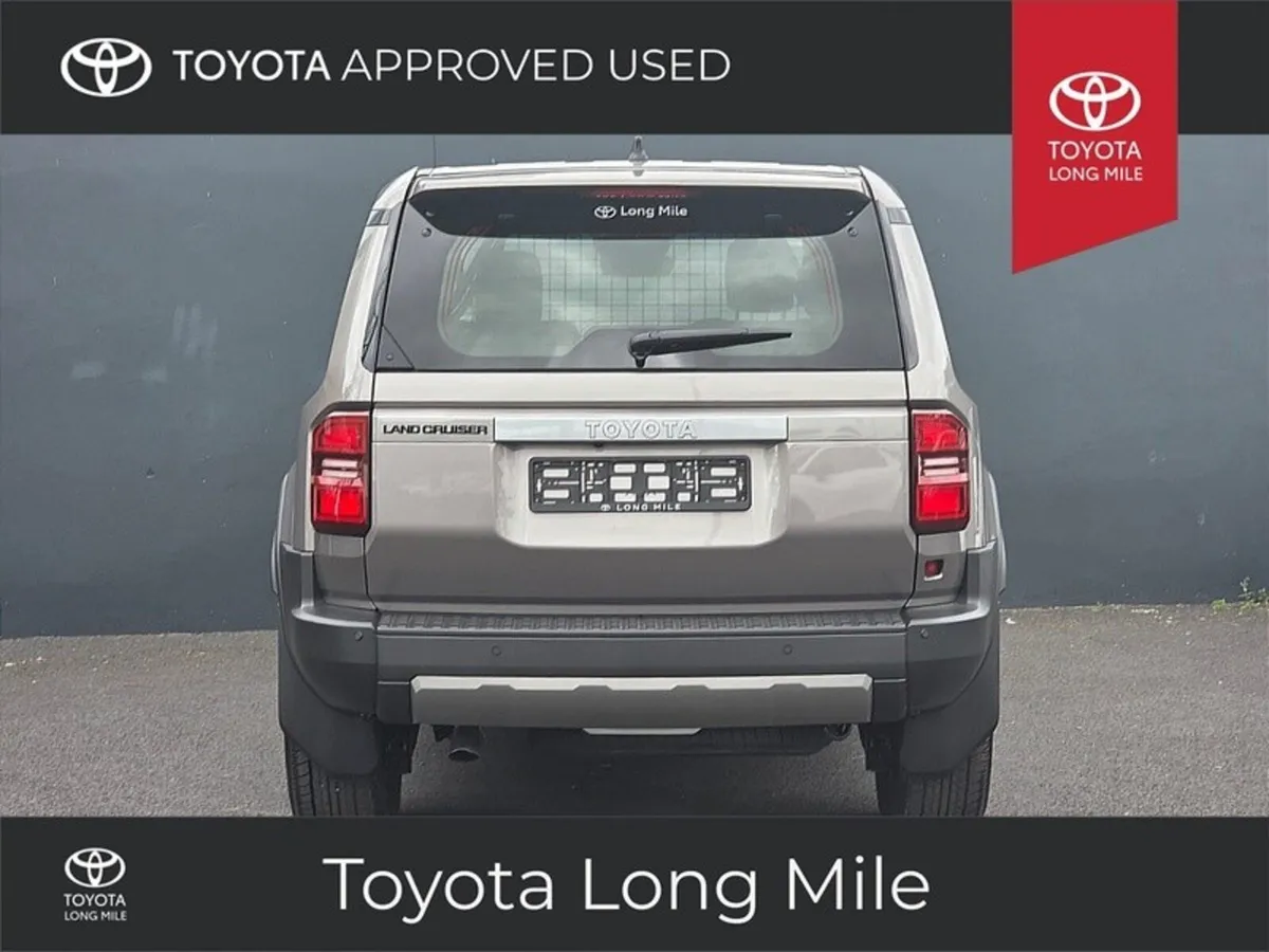 Toyota Land Cruiser 2.8 LWB Auto MHEV with Deliver - Image 4