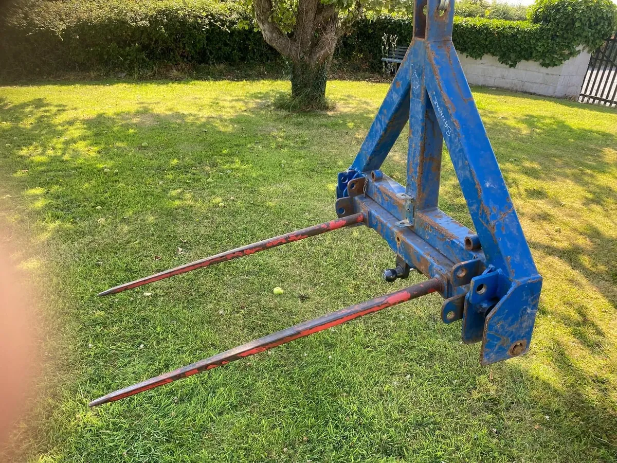 Folding Bale spike - Image 3