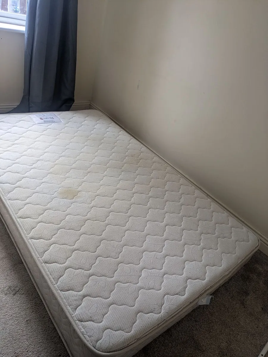 Double Bed frame - 4 foot - Image 2