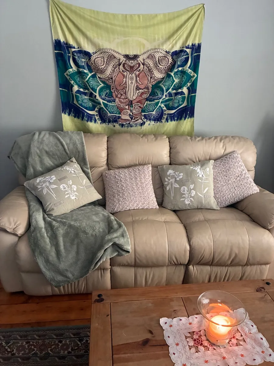 2 x reclining cream leather sofas for sale - Image 1