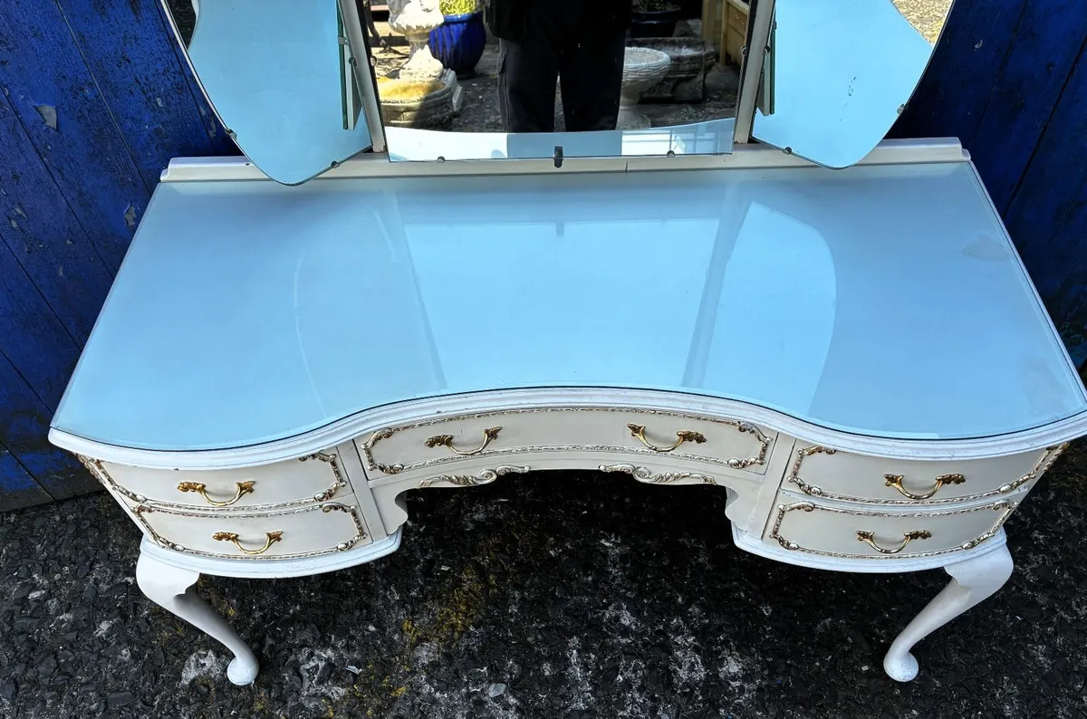French Style Dressing Table - Image 2
