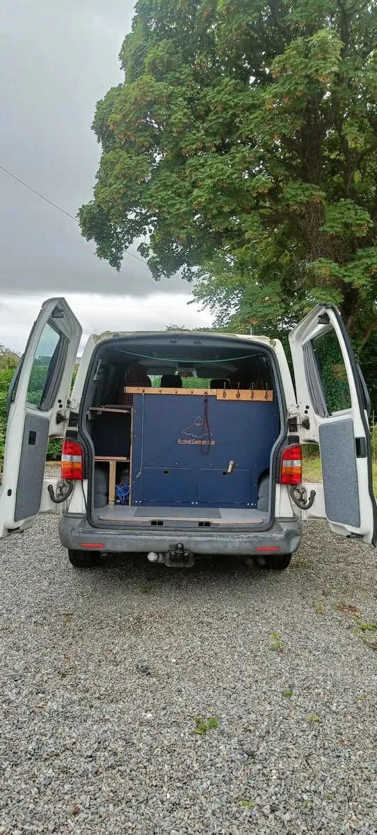 VW T5 Camper van 2005 - Image 4